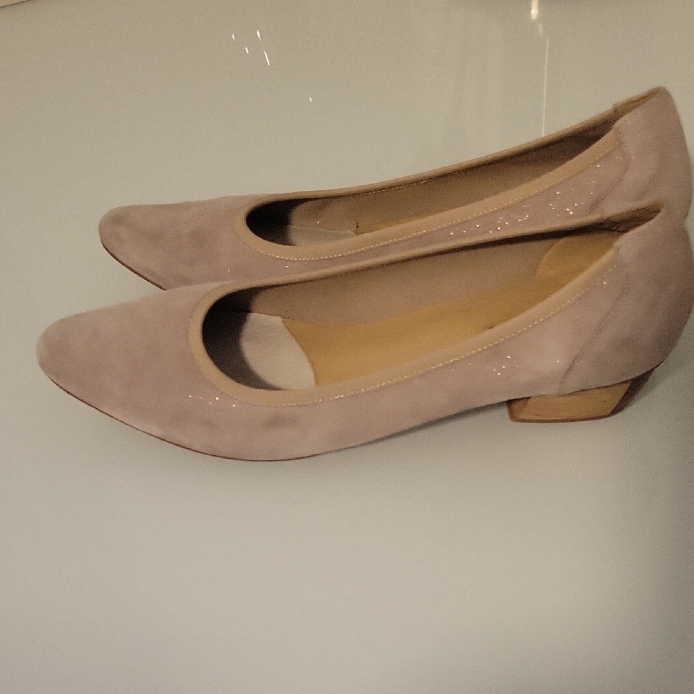 Vaneli Women's Beige Suede Heels